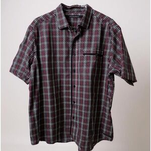Sean John Short Sleeve Button Up Shirt Men's XL Cotton Blend Red Black Plaid EUC